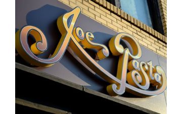 Commercial signs in Miami-Dade County